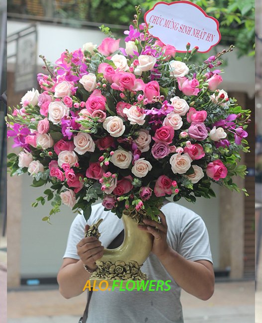 bình hoa chúc mừng sang trọng
